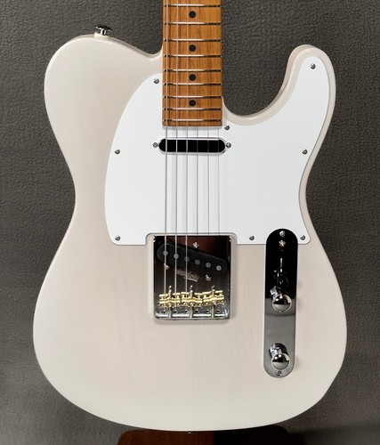 Suhr classic roasted pine - roasted,